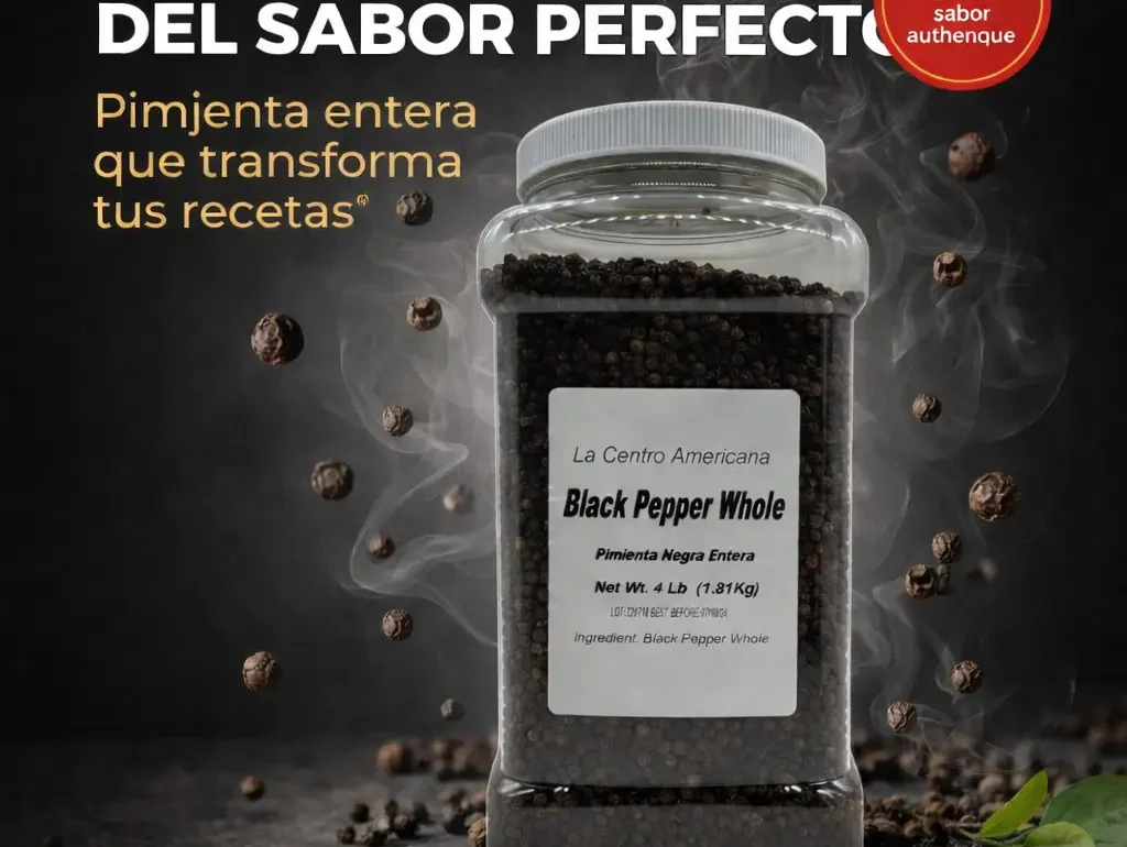 Frasco de pimienta negra entera La Centro Americana con granos de pimienta resaltando su uso en recetas latinas