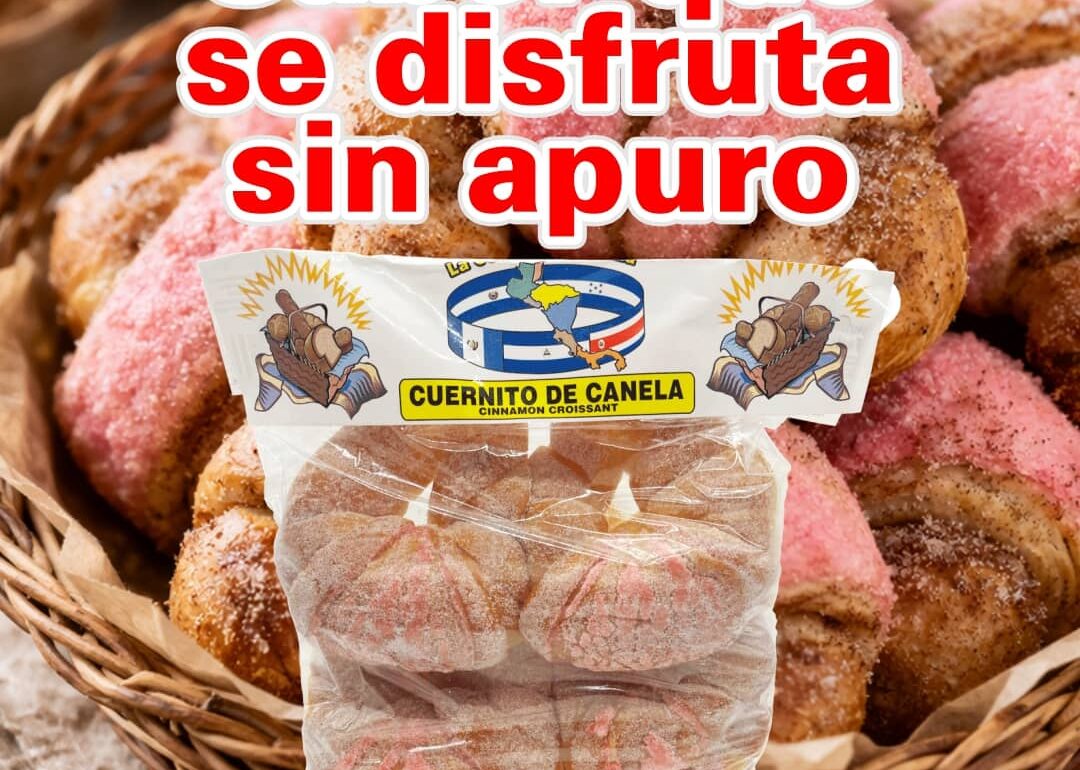 Cuernitos de canela dulces tradicionales latinos ideales para desayuno o merienda