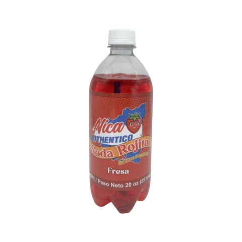 Botella de Nica Auténtico Soda Rojita sabor fresa de 20 oz , bebida nicaragüense disponible en Doña Lisa Food Inc. para la comunidad latina en Estados Unidos.